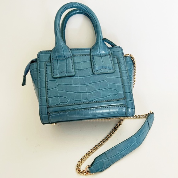 🆕 ZARA Mini Birmingham-Inspired Crossbody Bag in Light Blue - Picture 4 of 5